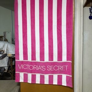 Victoria’s Secret full size towel.